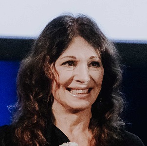 DRP-2022_Iris-Berben_300x300